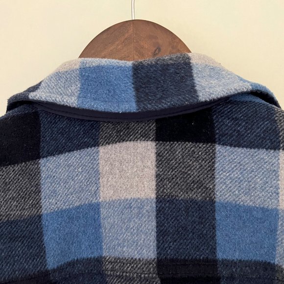 GAP plaid jacket - Picture 3 of 8